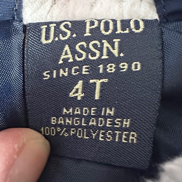 U.S Polo Assn fleece vest kids size 4T - Picture 6 of 9